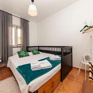Apartment C21 - Camachinhos Downtown, Lagos